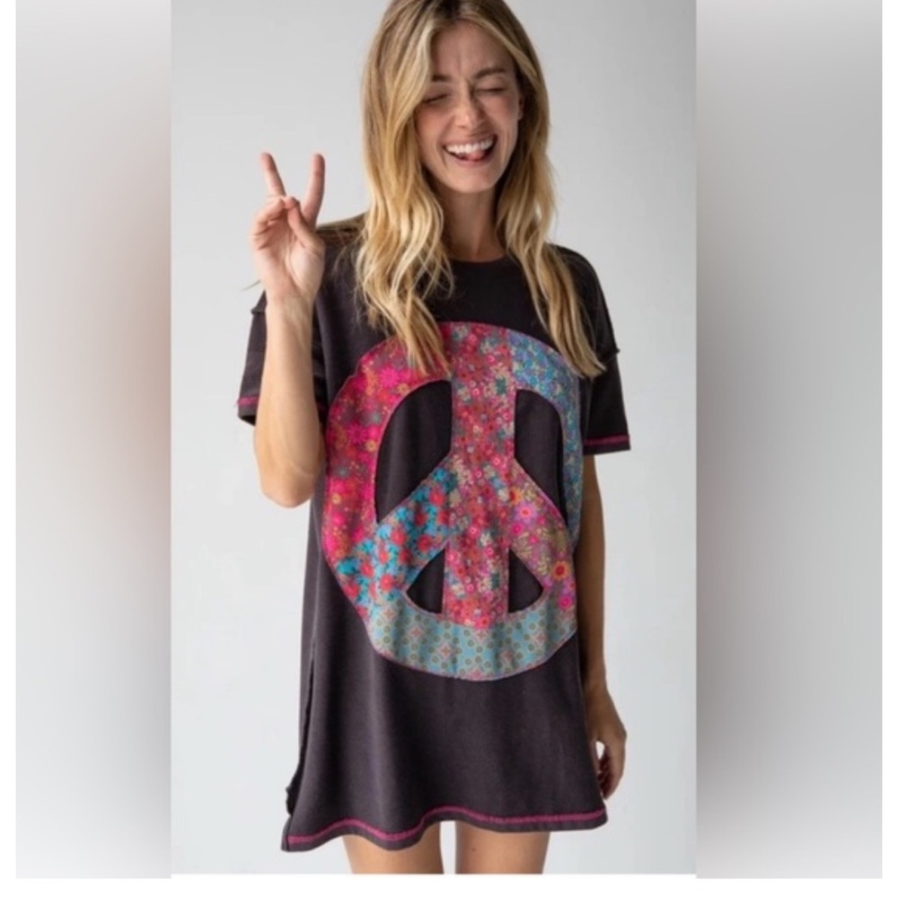 NATURAL LIFE Peace Sign Flower Print Appliqué Mini Sweatshirt Dress Lagan Look - Picture 6 of 6
